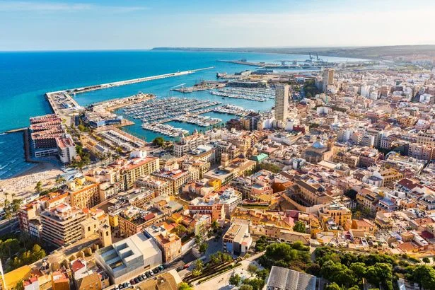 Earthquake strikes Spanish holiday resort popular with tourists