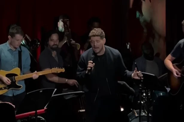 'Michael Buble! Holy s**t!' - Superstar stuns punters at tiny Dublin pub
