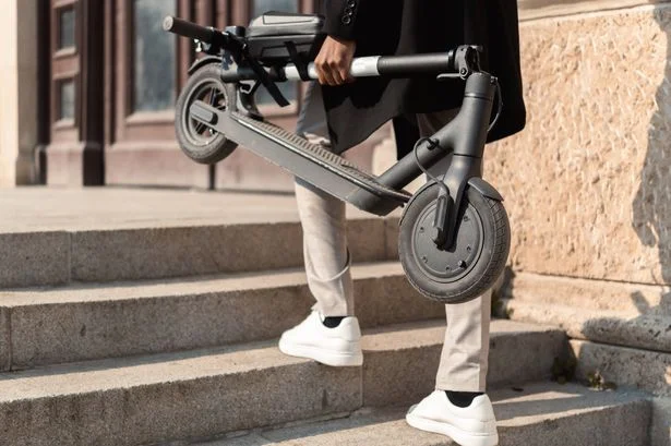 Driving license and registration for e-scooters 'collective punishment,' says Greens