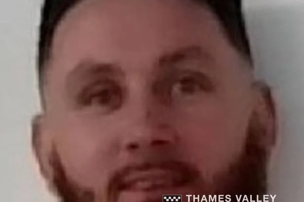 UK police hunt for prison absconder known to frequent Ireland