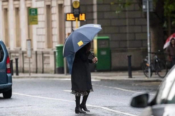 'Unsettled' bank holiday weekend expected as Met Eireann forecasts widespread rain next week