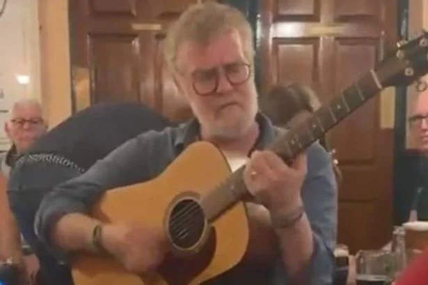 Dublin pub says no lock-in after Glen Hansard's final gig before fatal motorcycle crash