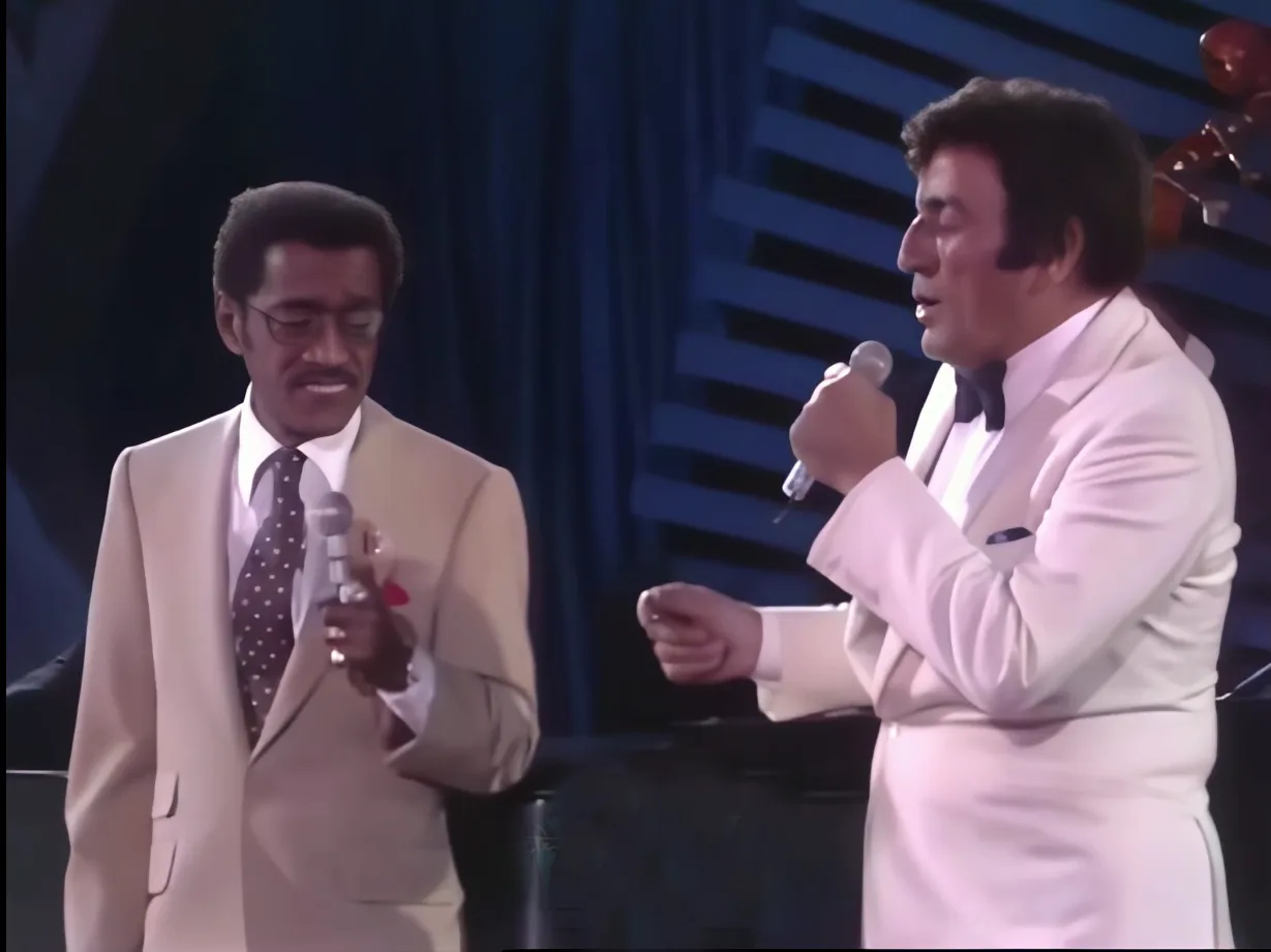 Sammy Davis Jr. and Tony Bennett - Don't Get Around Much Anymore