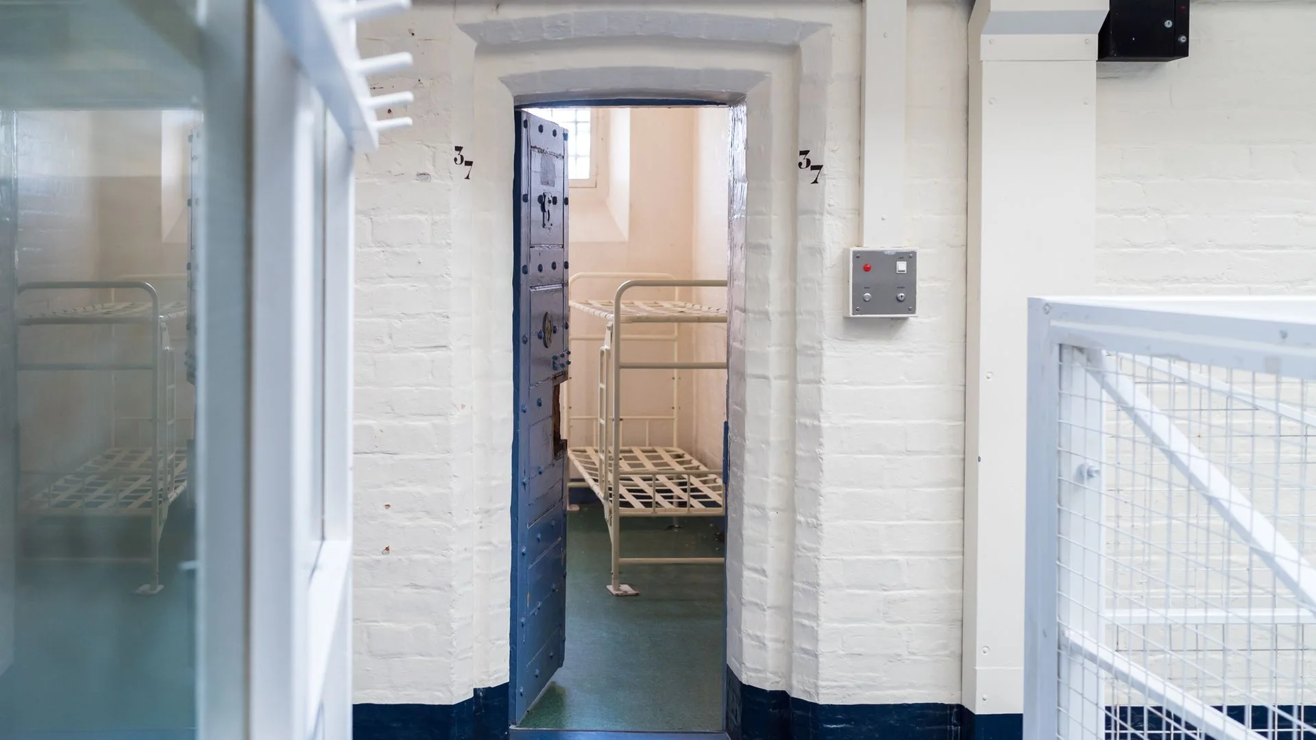 Fears killers and rapists could be among thousands of criminals released early