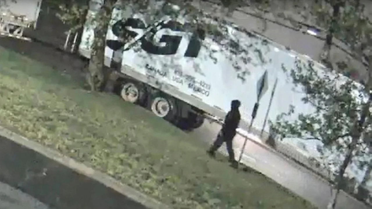 Police seek help finding person who set fire to truck in Central Islip