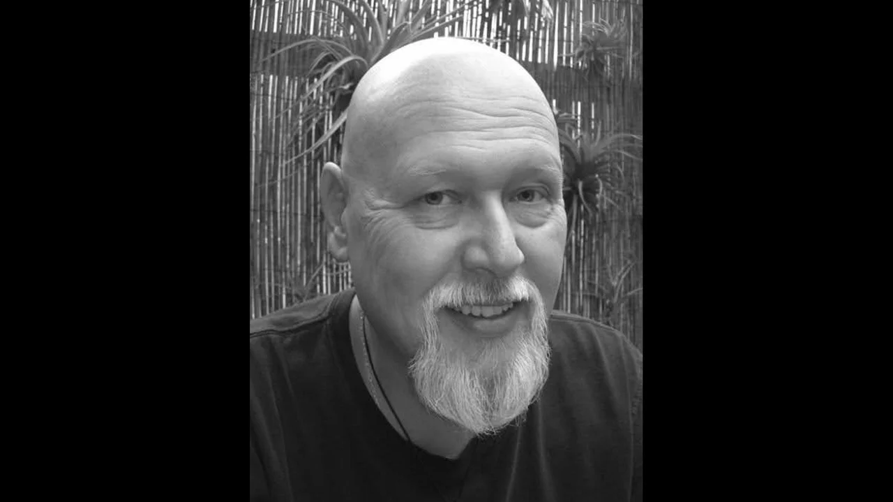 Thomas Dunne, former Bayville resident who was a commercial and fine artist, dies at 73