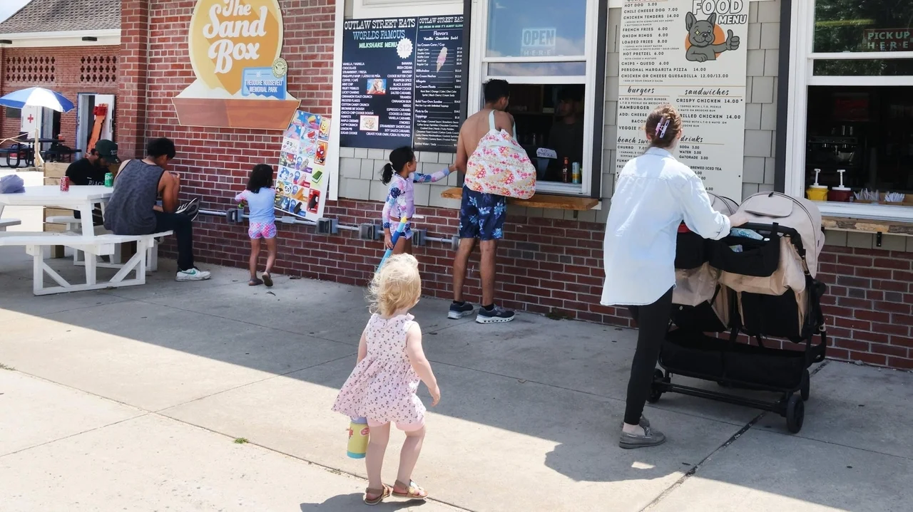 'The Sand Box' eatery seen as part of Oyster Bay hamlet's transformation