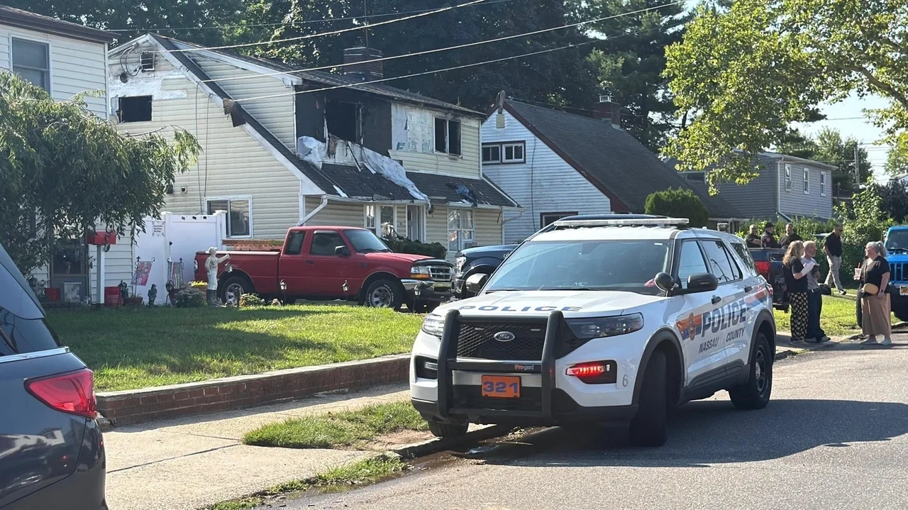 1 person confirmed dead in New Cassel house fire