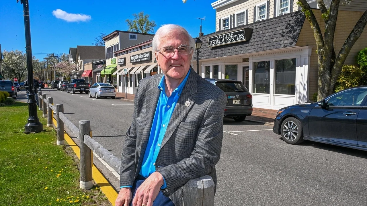 Amityville Village seeks artists for downtown mural project