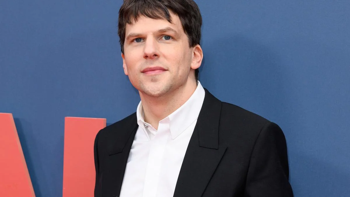 Jesse Eisenberg turned down Mark Zuckerberg return in The Social Reckoning because he is 'moving in